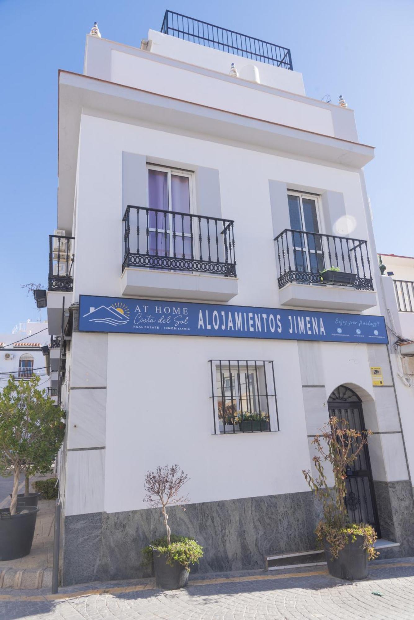 Estudio Jimena Calahonda En El Centro De Nerja Exteriör bild